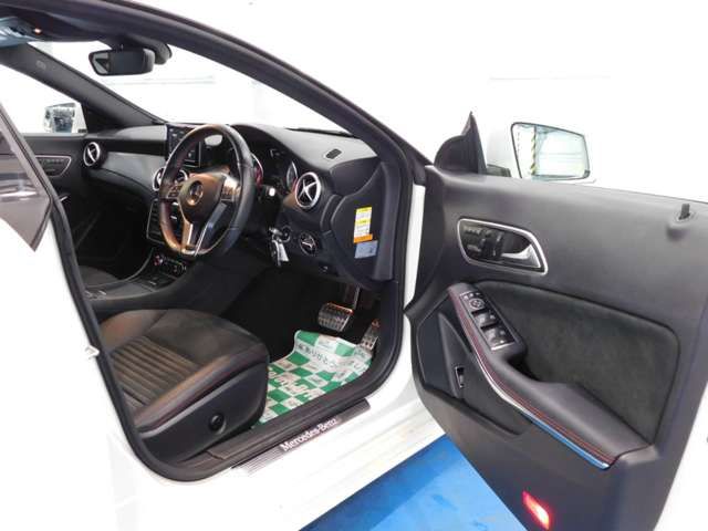 Mercedes Benz CLA-CLASS 2014-09 8472-18