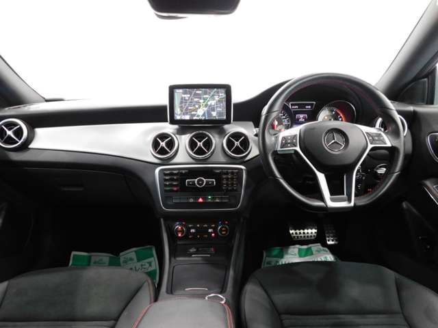 Mercedes Benz CLA-CLASS 2014-09 8472-2