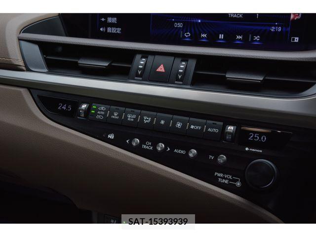 Lexus ES 2019-03 275276-11