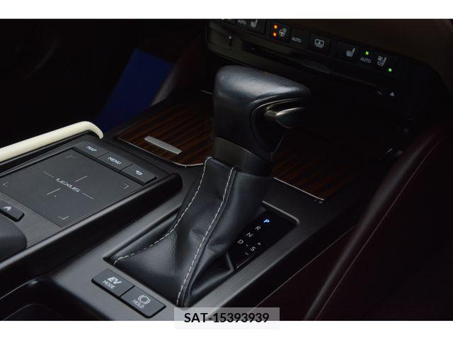 Lexus ES 2019-03 275276-13