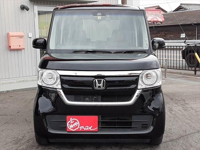 Honda N BOX 2019-10 181052-1