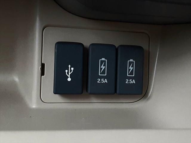 Honda N BOX 2019-10 181052-27
