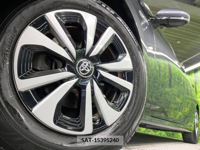 Toyota PRIUS PHV 2017-06 330025-13