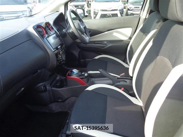 Nissan NOTE 2018-04 255513-8