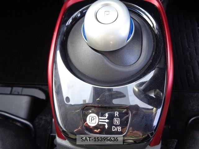 Nissan NOTE 2018-04 255513-17