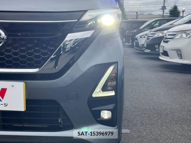 Nissan ROOX 2023-01 388502-12
