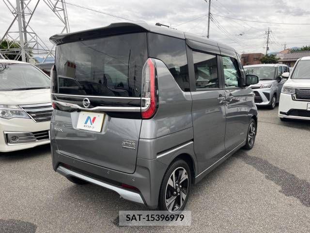 Nissan ROOX 2023-01 388502-17