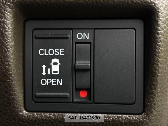 Honda N BOX 2021-08 215138-5