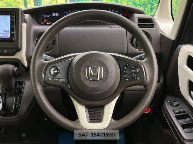 Honda N BOX 2021-08 215138-11