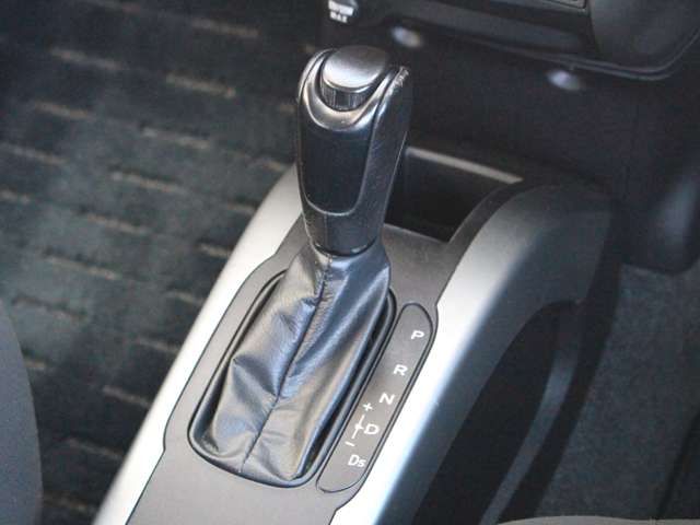 Mitsubishi COLT 2011-10 12948-16