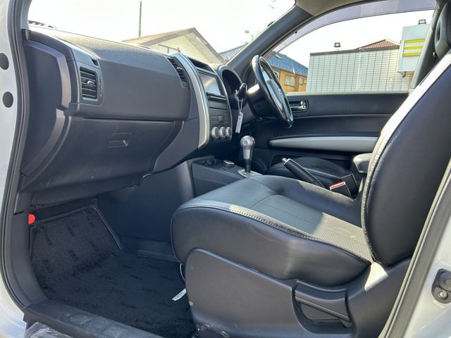 Nissan X-TRAIL 2011-07 29012-10