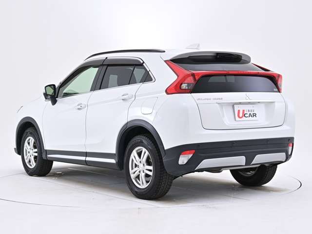 Mitsubishi ECLIPSE CROSS 2018-04 26852-18