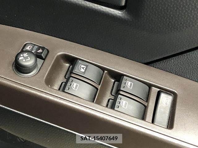 Toyota TANK 2019-12 225476-12