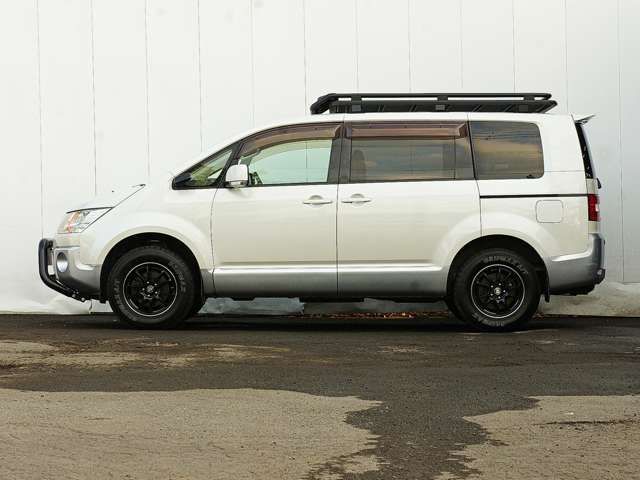 Mitsubishi DELICA D5 2007-08 4416-8