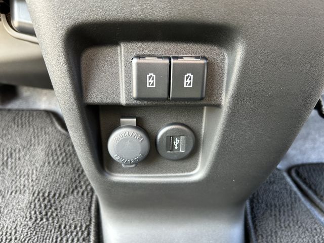 Suzuki SPACIA 2023-10 14010-14