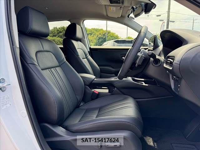 Honda ZR-V 2024-03 378514-15