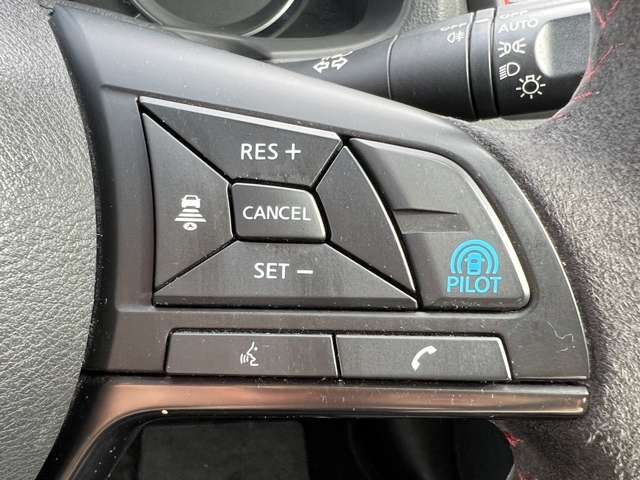 Nissan LEAF 2018-09 183733-13