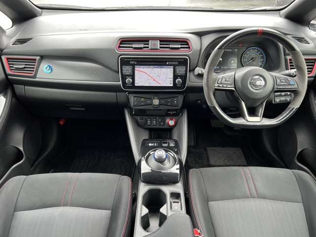 Nissan LEAF 2018-09 183733-6