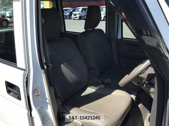 Suzuki EVERY 2013-03 236903-11