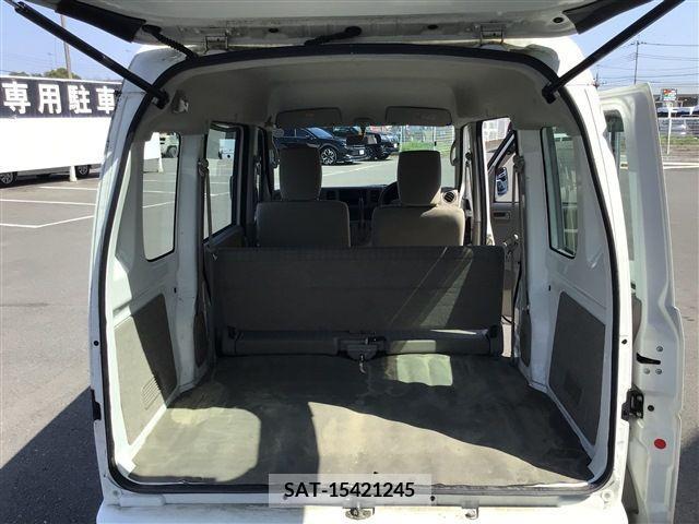 Suzuki EVERY 2013-03 236903-4