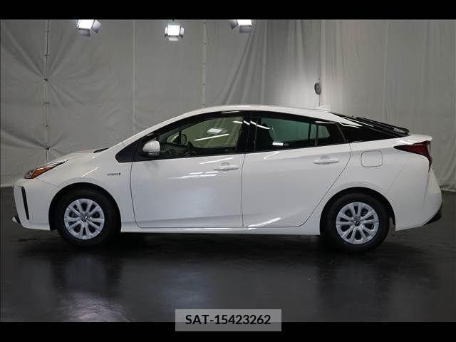 Toyota PRIUS 2019-05 322568-14