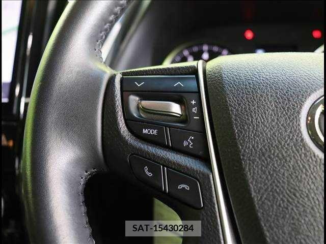 Toyota VELLFIRE 2018-10 226954-11