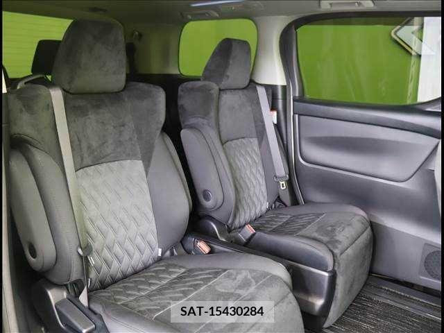 Toyota VELLFIRE 2018-10 226954-26