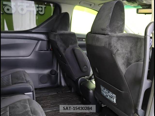 Toyota VELLFIRE 2018-10 226954-24