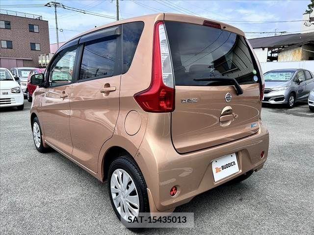 Nissan DAYZ 2015-01 353622-14