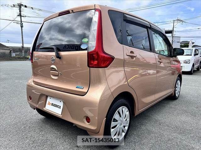 Nissan DAYZ 2015-01 353622-12