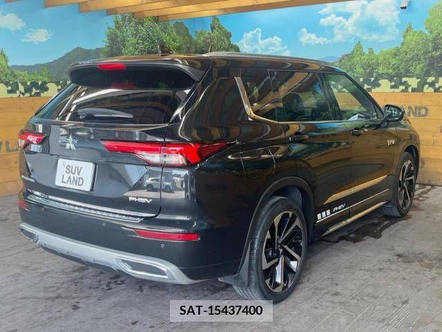 Mitsubishi OUTLANDER PHEV 2022-06 345433-19