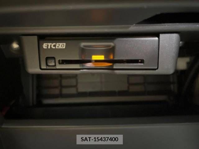 Mitsubishi OUTLANDER PHEV 2022-06 345433-10