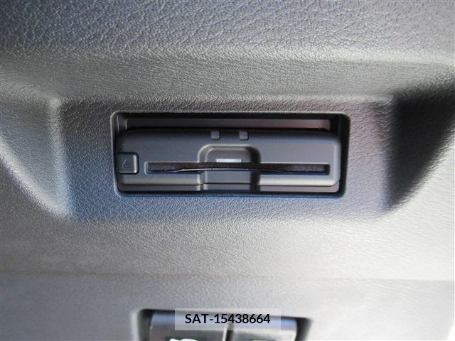 Nissan KICKS 2021-12 331883-20