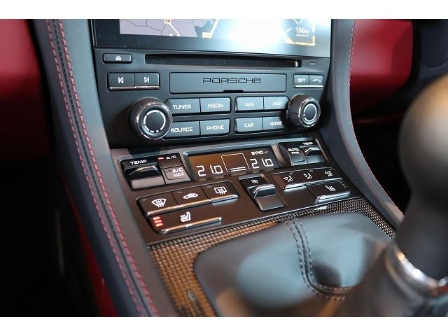 Porsche CAYMAN 2021-03 7734-16