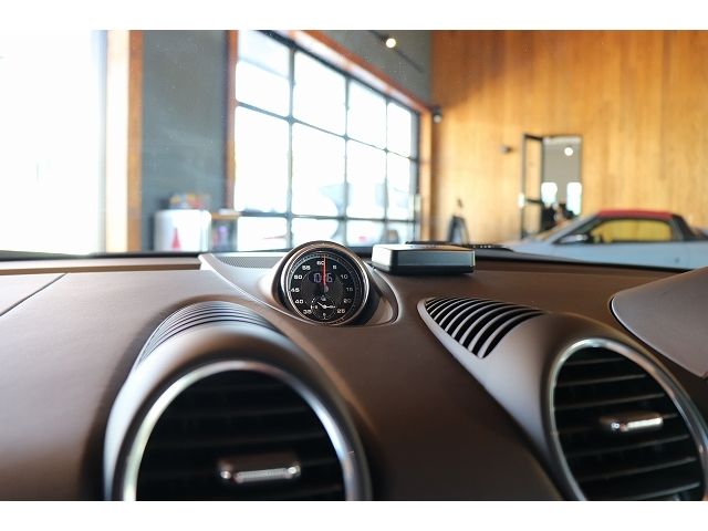 Porsche CAYMAN 2021-03 7734-19