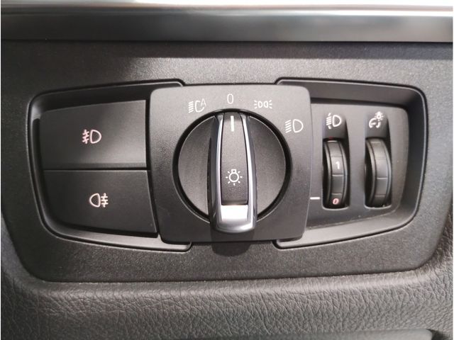 Bmw 3 SERIES 2018-11 193724-21