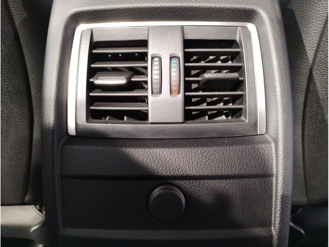 Bmw 3 SERIES 2018-11 193724-26