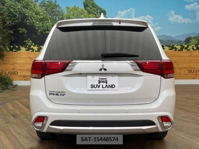 Mitsubishi OUTLANDER PHEV 2016-10 206030-15