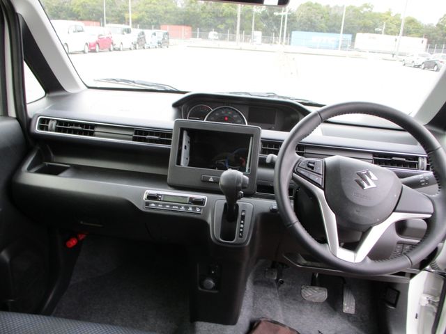 Suzuki WAGON R 2017-07 23714-2