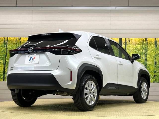 Toyota YARIS CROSS 2023-07 194442-17