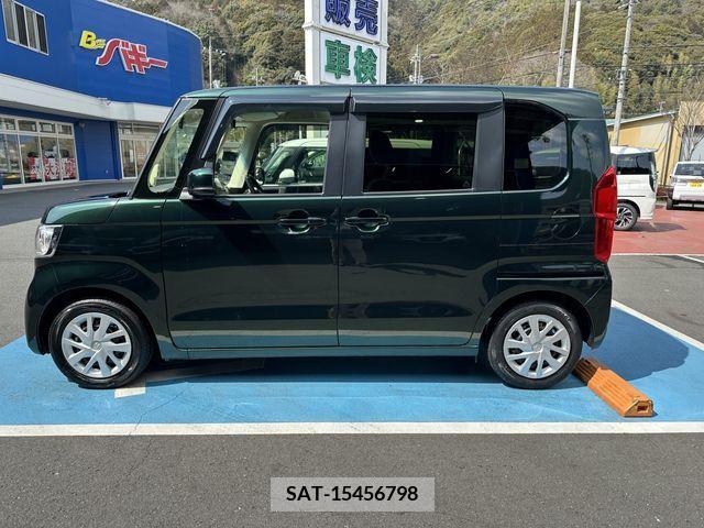 Honda N BOX 2021-11 210668-7