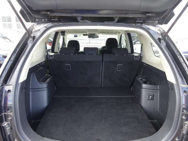 Mitsubishi OUTLANDER PHEV 2019-09 24851-8