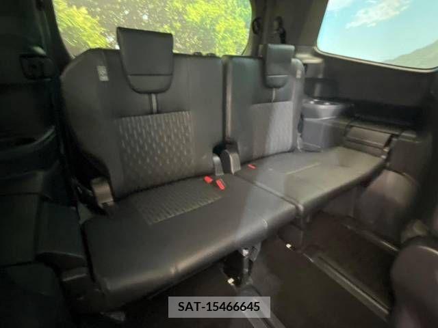 Toyota NOAH 2022-04 279502-10