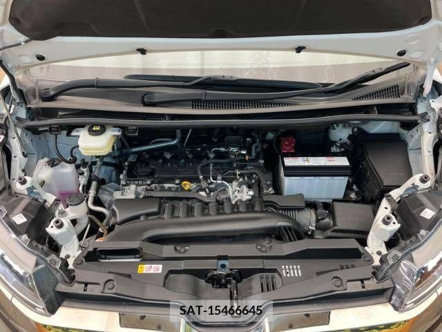 Toyota NOAH 2022-04 279502-18