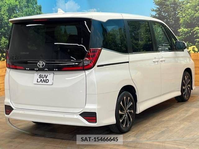 Toyota NOAH 2022-04 279502-17