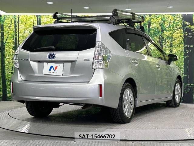 Toyota PRIUS ALPHA 2013-05 328133-17