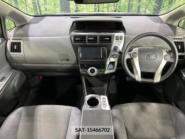 Toyota PRIUS ALPHA 2013-05 328133-1