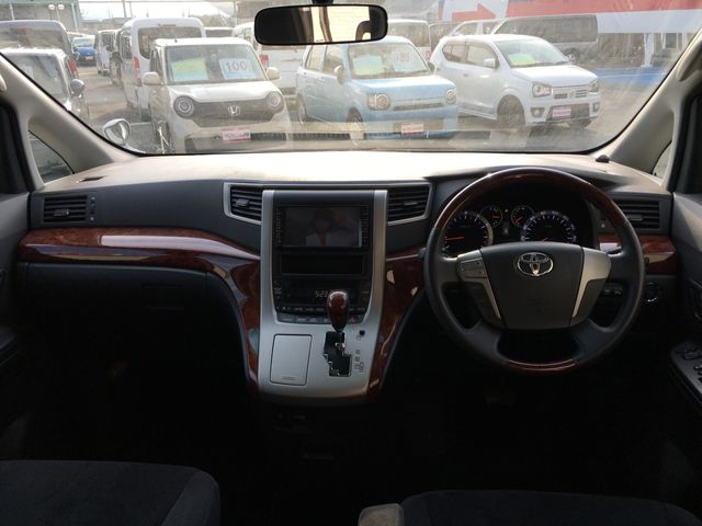 Toyota VELLFIRE 2009-08 21605-5