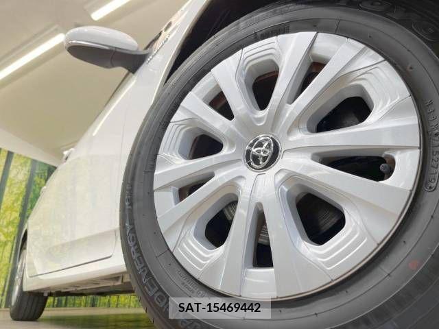 Toyota PRIUS 2019-10 322426-13