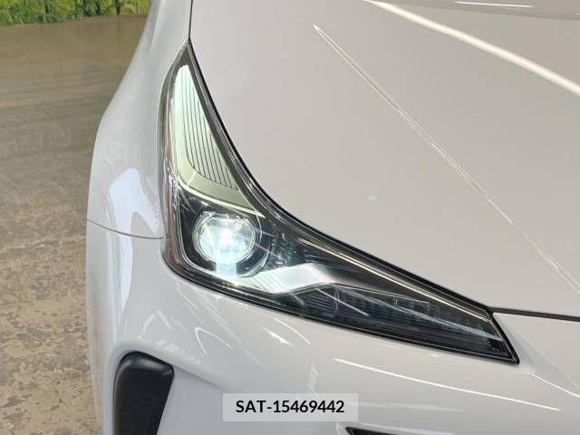 Toyota PRIUS 2019-10 322426-12